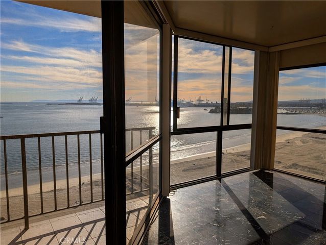 1750 E Ocean 1011, Long Beach, CA 90802
