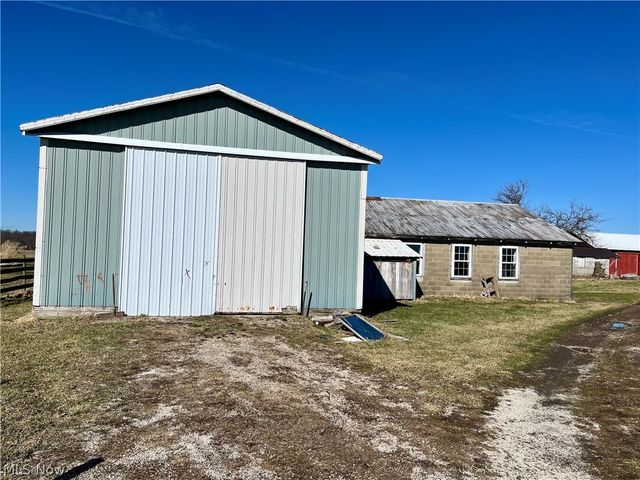 286 County Road 40, Sullivan, OH 44880