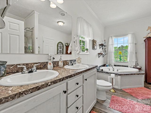 3556 Walling Drive 2, Newton, NC 28658