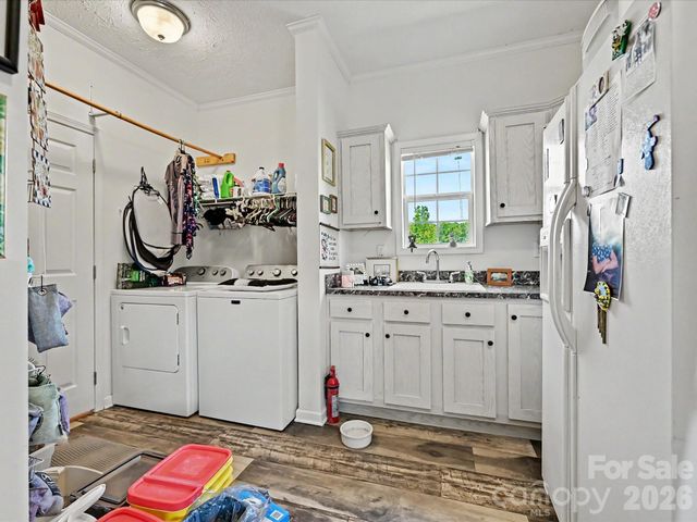 3556 Walling Drive 2, Newton, NC 28658