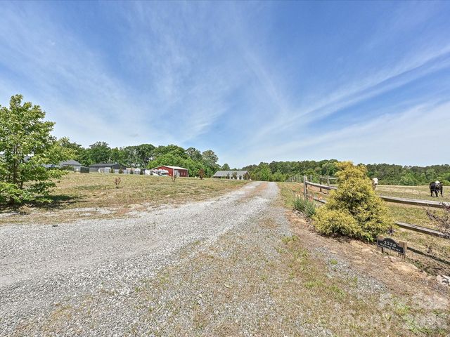 3556 Walling Drive 2, Newton, NC 28658