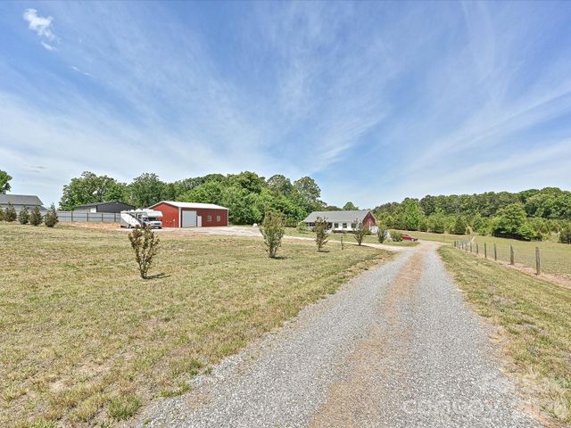 3556 Walling Drive 2, Newton, NC 28658