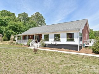 3556 Walling Drive 2, Newton, NC 28658