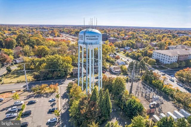 9666 SWALLOWTAIL LN, Manassas, VA 20110