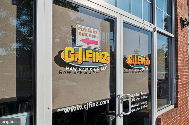 9666 SWALLOWTAIL LN, Manassas, VA 20110