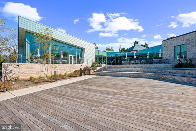 9666 SWALLOWTAIL LN, Manassas, VA 20110