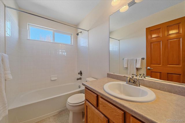 5364 S Haleyville Street, Aurora, CO 80016