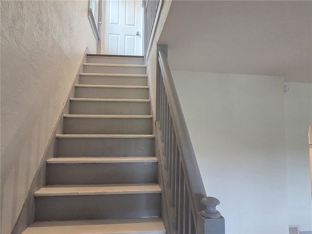 858 Monteiro, Greenfield, PA 15217