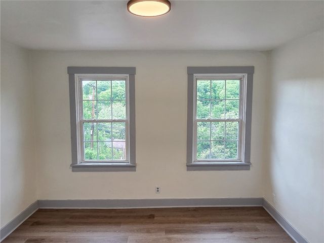 858 Monteiro, Greenfield, PA 15217