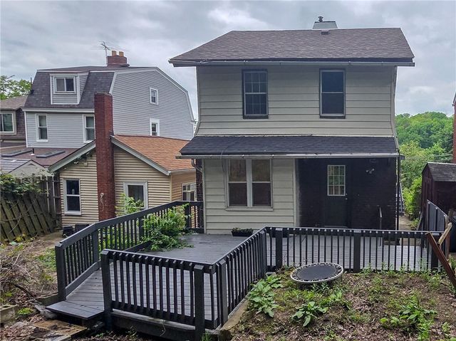 858 Monteiro, Greenfield, PA 15217