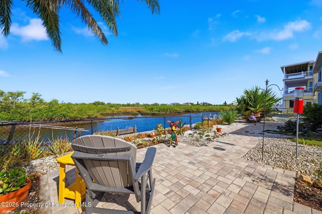 13231 Starfish Drive, Hudson, FL 34667