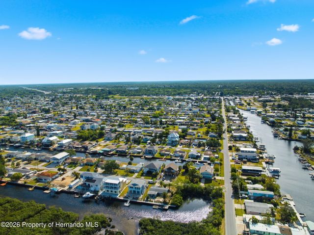 13231 Starfish Drive, Hudson, FL 34667