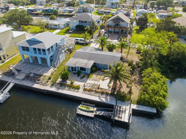 13231 Starfish Drive, Hudson, FL 34667