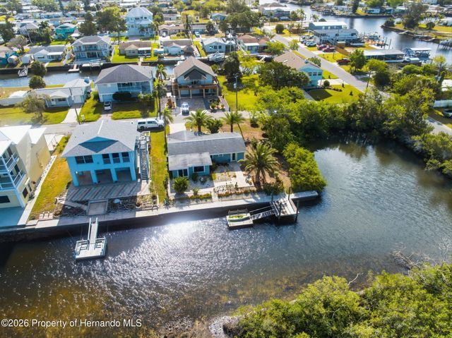 13231 Starfish Drive, Hudson, FL 34667