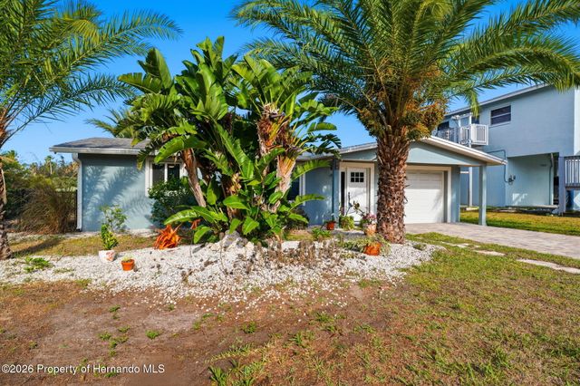 13231 Starfish Drive, Hudson, FL 34667