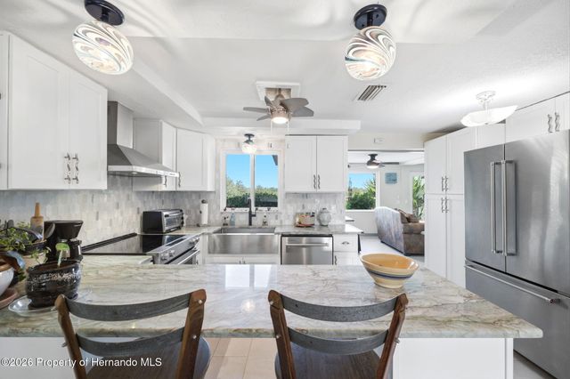 13231 Starfish Drive, Hudson, FL 34667