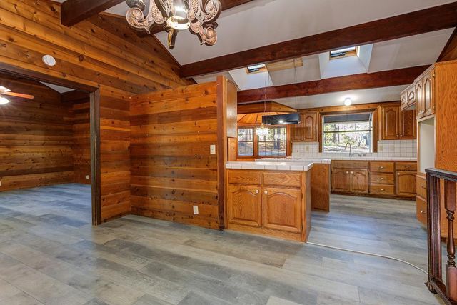 14975 Chattering Pines, Grass Valley, CA 95945