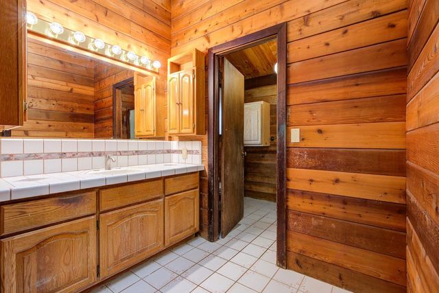 14975 Chattering Pines, Grass Valley, CA 95945