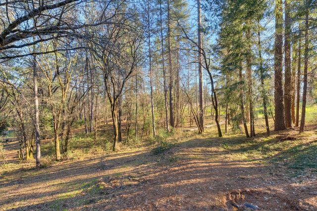 14975 Chattering Pines, Grass Valley, CA 95945