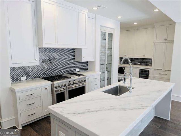 102 Grand Crescent, Alpharetta, GA 30009