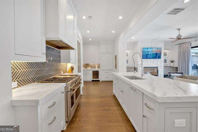 102 Grand Crescent, Alpharetta, GA 30009