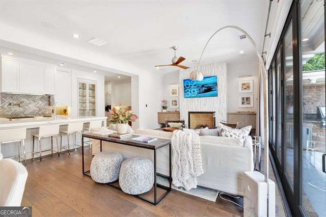 102 Grand Crescent, Alpharetta, GA 30009