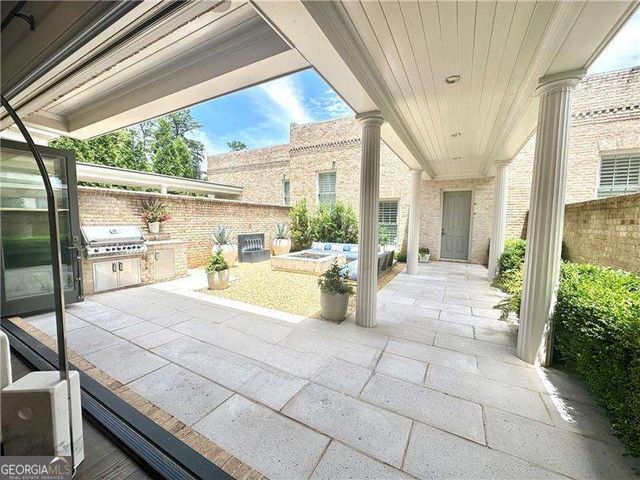 102 Grand Crescent, Alpharetta, GA 30009