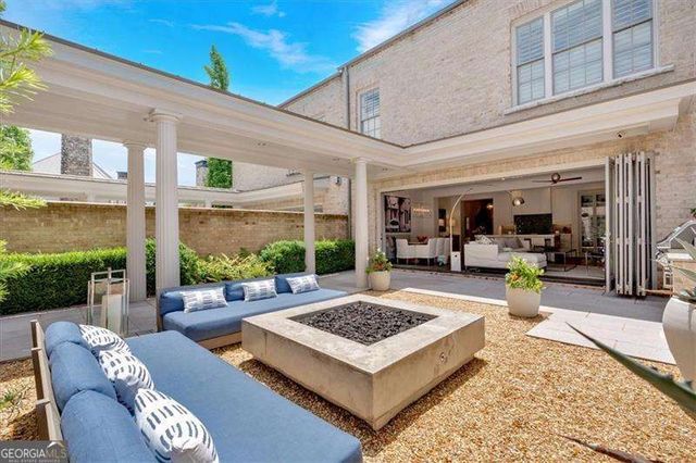 102 Grand Crescent, Alpharetta, GA 30009