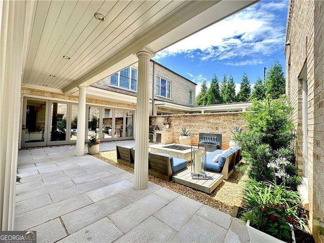 102 Grand Crescent, Alpharetta, GA 30009