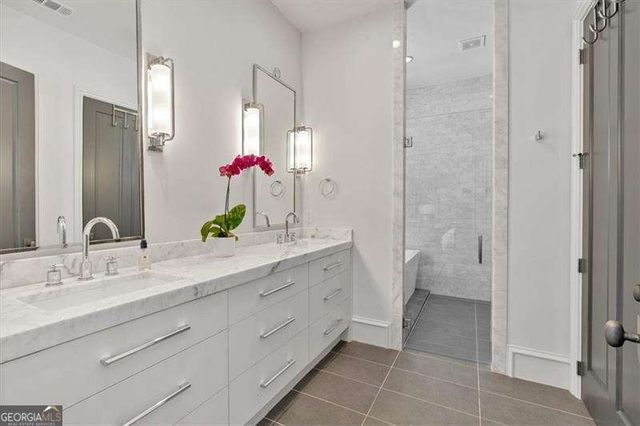 102 Grand Crescent, Alpharetta, GA 30009