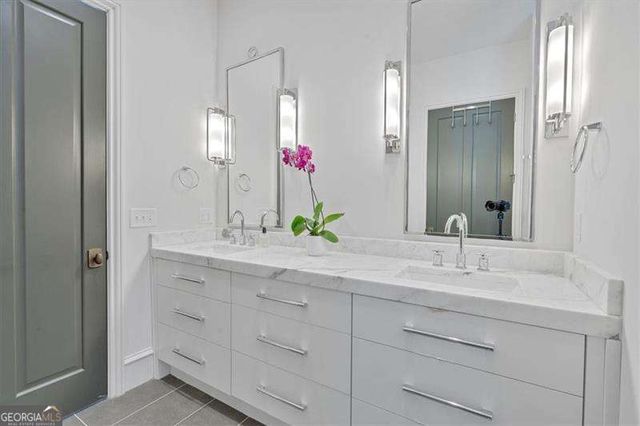 102 Grand Crescent, Alpharetta, GA 30009