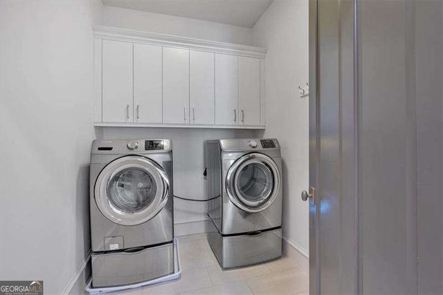 102 Grand Crescent, Alpharetta, GA 30009