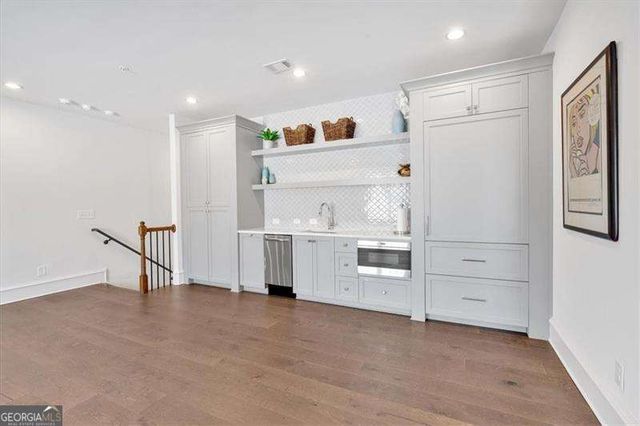 102 Grand Crescent, Alpharetta, GA 30009