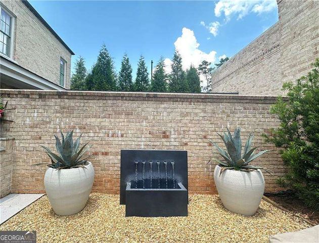 102 Grand Crescent, Alpharetta, GA 30009