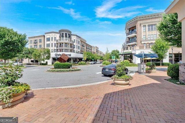 102 Grand Crescent, Alpharetta, GA 30009