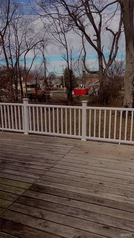 9531 Marlowe Avenue, St Louis, MO 63114