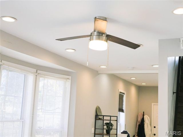 9531 Marlowe Avenue, St Louis, MO 63114