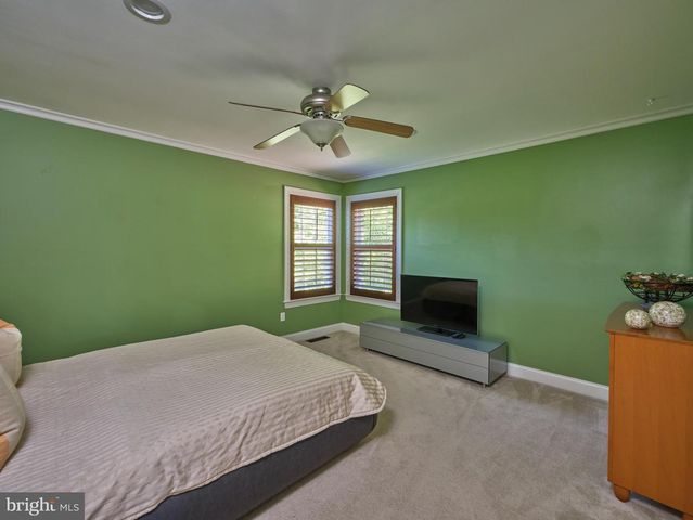 3844 SPRINGTOWN RD, Furlong, PA 18925