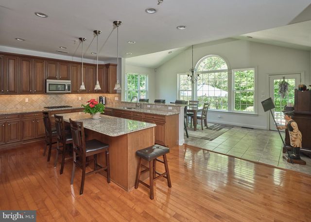 3844 SPRINGTOWN RD, Furlong, PA 18925