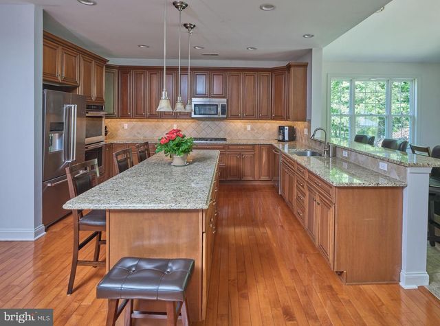 3844 SPRINGTOWN RD, Furlong, PA 18925