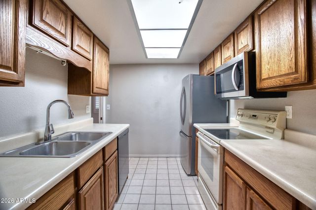 1907 W BELMONT Avenue, Phoenix, AZ 85021