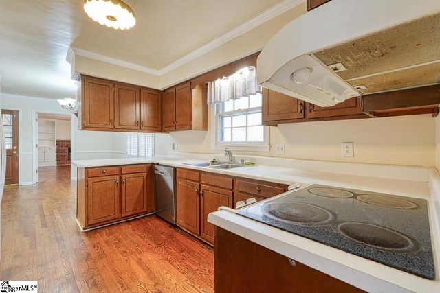 308 Holly Drive, Spartanburg, SC 29301