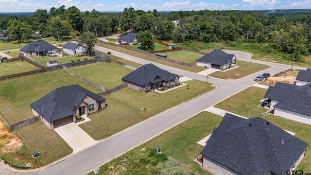 14139 Lexi Ct, Tyler, TX 75703