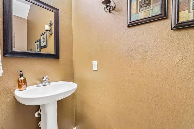 12903 Ravens Chase Lane, Cypress, TX 77429