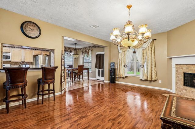 12903 Ravens Chase Lane, Cypress, TX 77429