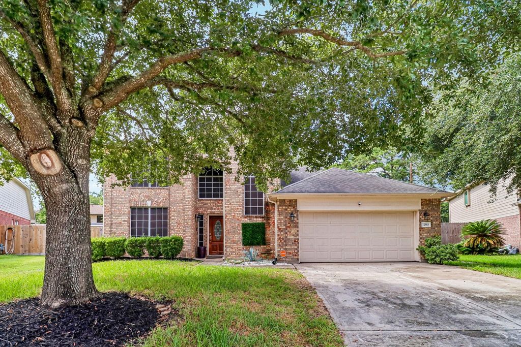 12903 Ravens Chase Lane, Cypress, TX 77429