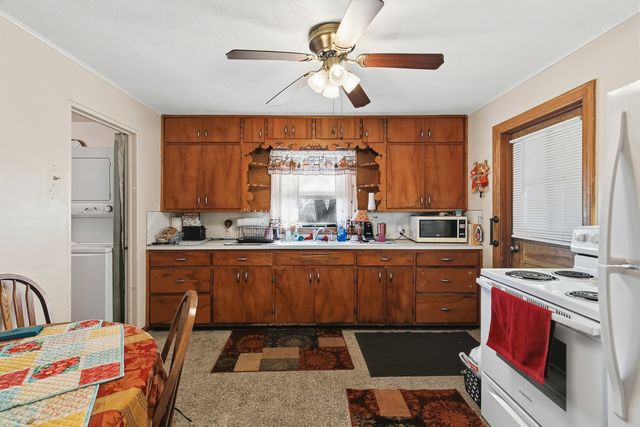 2400 47th Street, Moline, IL 61265