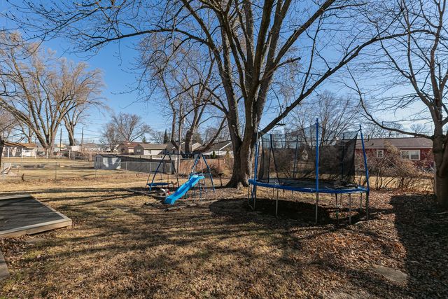 2400 47th Street, Moline, IL 61265