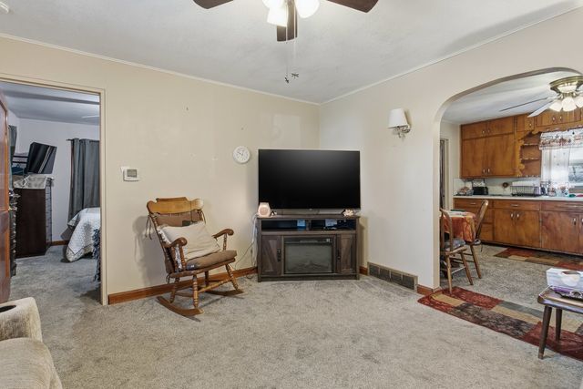 2400 47th Street, Moline, IL 61265