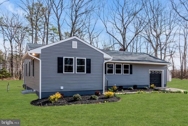 4 DUTCHTOWN RD, Voorhees, NJ 08043